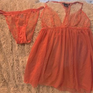 NWOT Victoria’s Secret Babydoll with Matching Panties XS